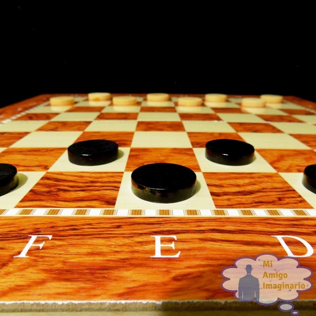 Ajedrez de Madera 3 en 1 Damas y Backgammon Mi Amigo Imaginario Ajedrez de Madera 3 en 1 Damas y Backgammon Mi Amigo Imaginario