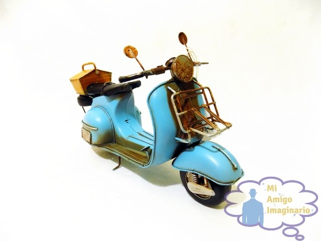 Motoneta Vintage a escala miniatura varios modelos Mi Amigo Imaginario Motoneta Vintage a escala miniatura varios modelos Mi Amigo Imaginario