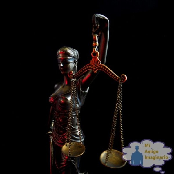 Figura Diosa De La Justicia Themis Pacific 30 cm Mi Amigo Imaginario